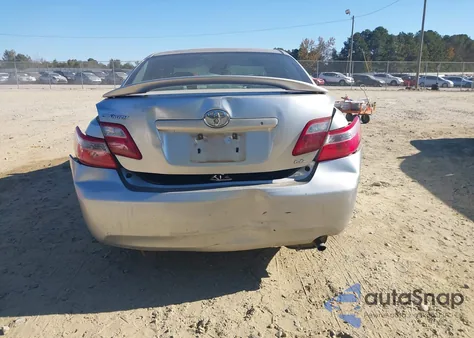 2007 Toyota Camry Le z USA, uszkodzony, nr VIN JTNBE46K173062795